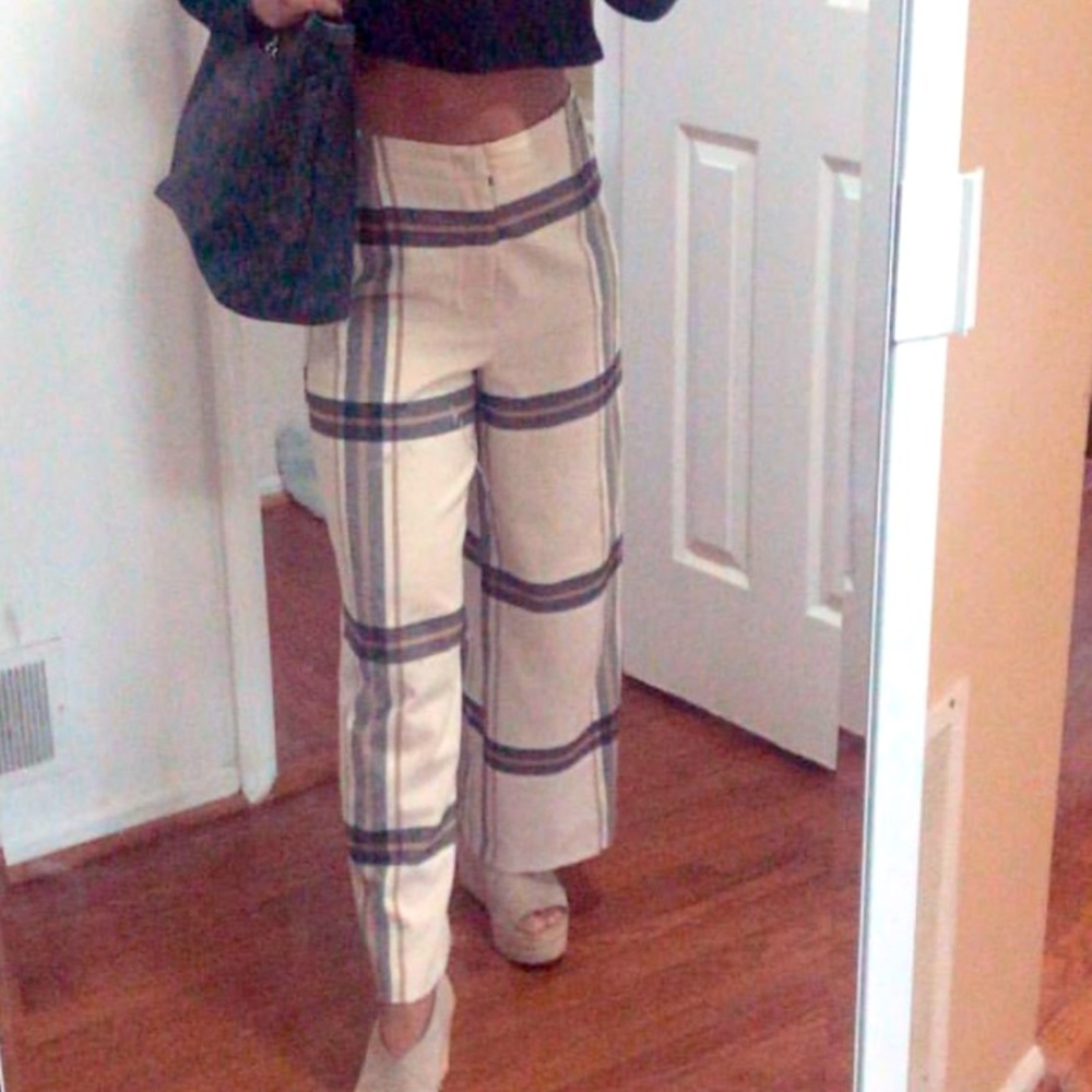 High waisted pants